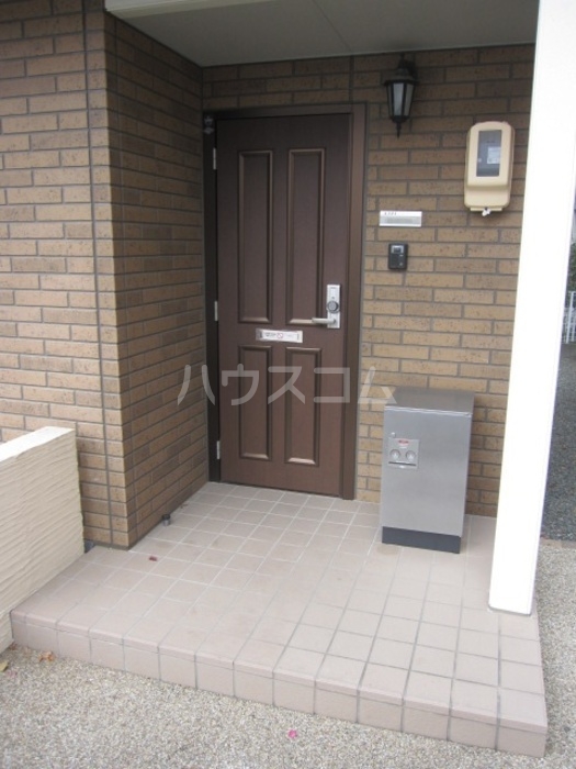 17/26 エントランス