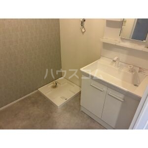 13/27 洗面