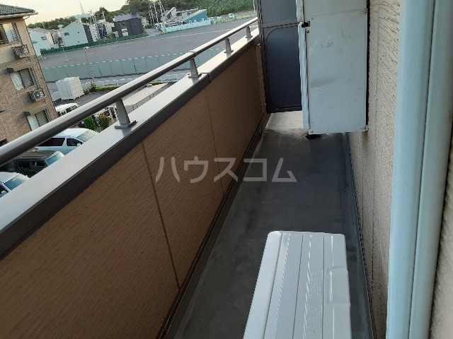 20/28 バルコニー