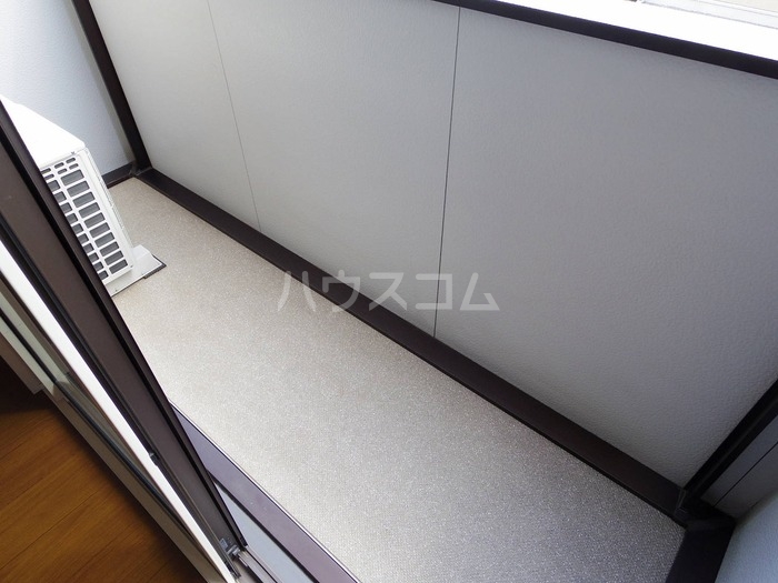 13/19 バルコニー