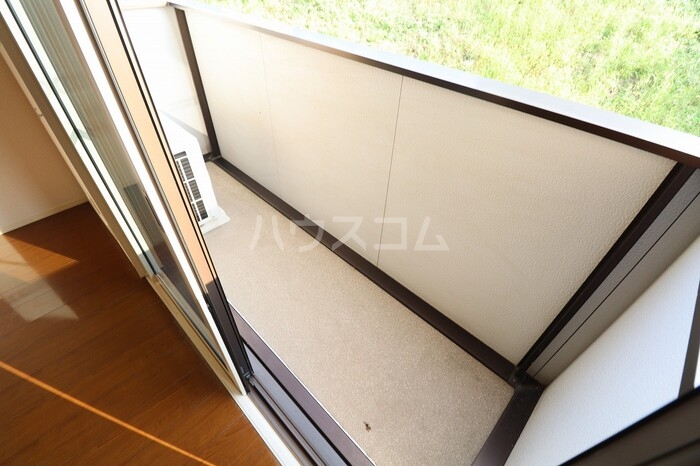 16/23 バルコニー