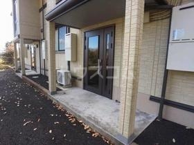 22/24 エントランス