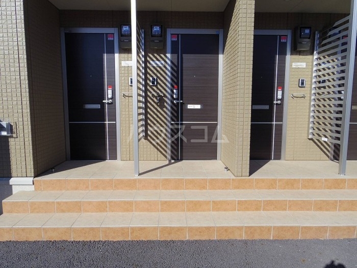 2/8 エントランス