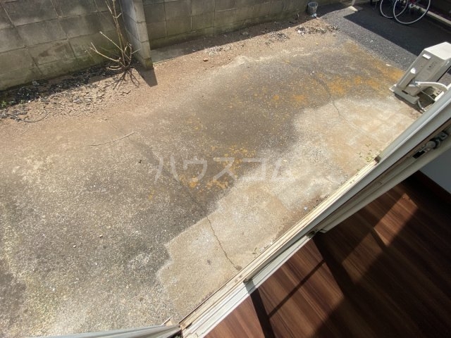 18/26 バルコニー