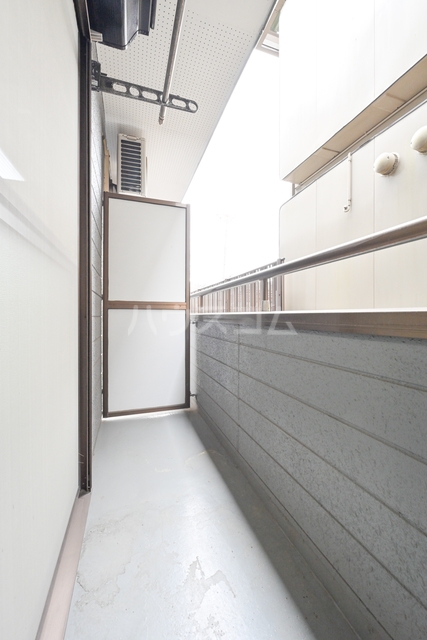 15/23 バルコニー