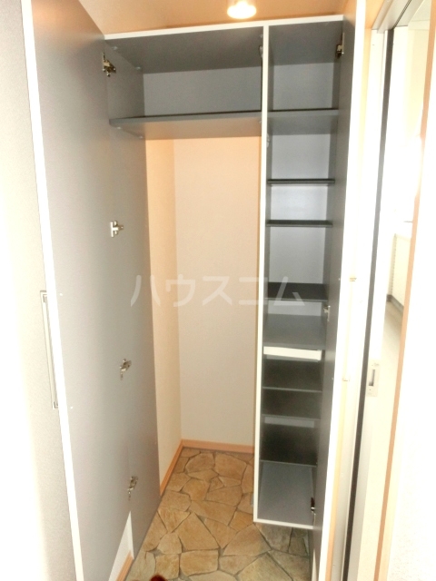 14/30 収納