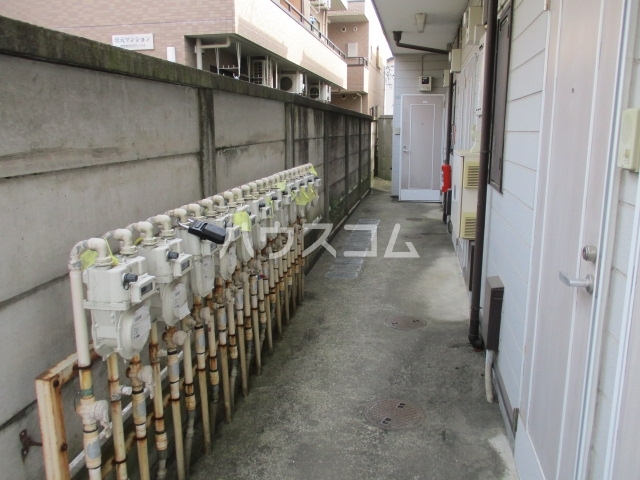 17/27 エントランス