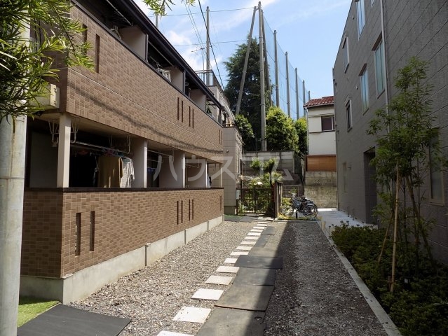 20/28 エントランス