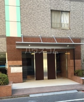 20/26 エントランス