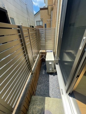 13/28 バルコニー