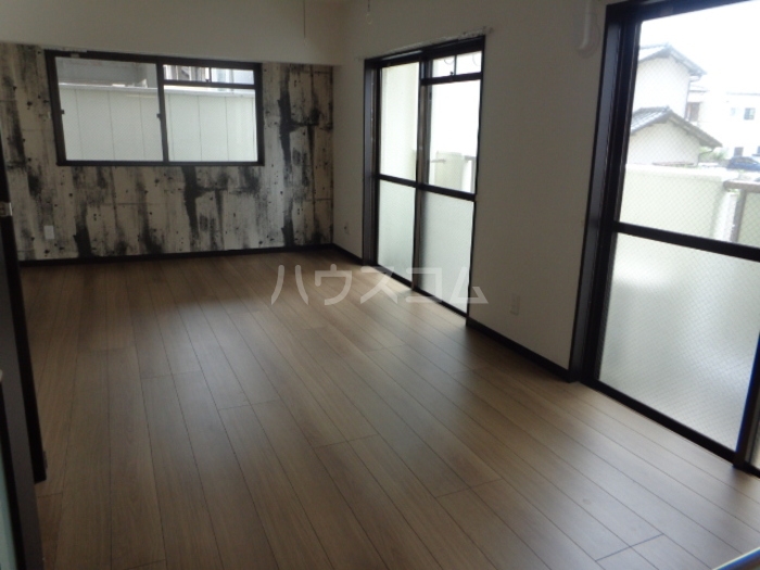 3/23 リビング/ダイニング