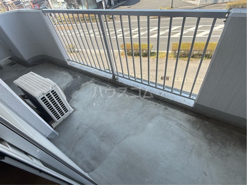 20/30 バルコニー