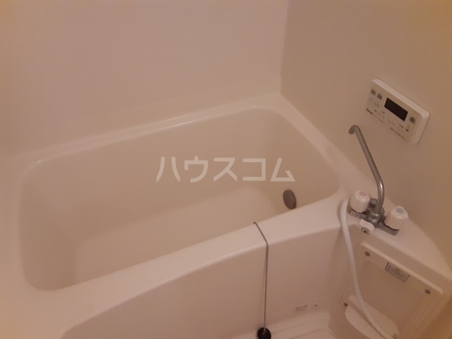 13/30 浴室