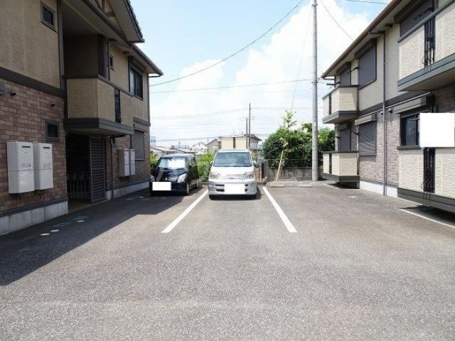 19/21 駐車場