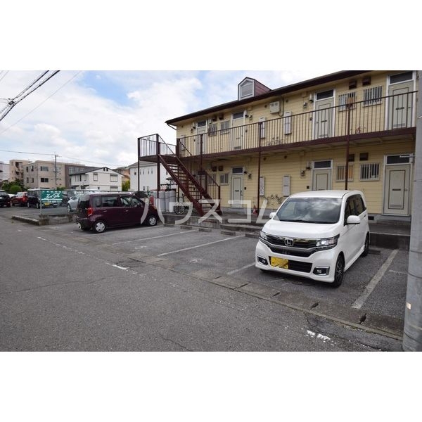 14/21 駐車場
