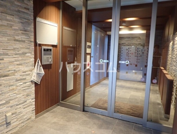 2/6 エントランス