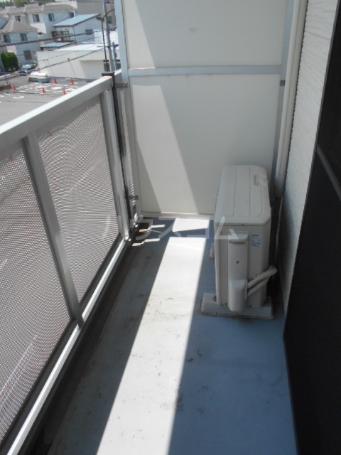 19/26 バルコニー