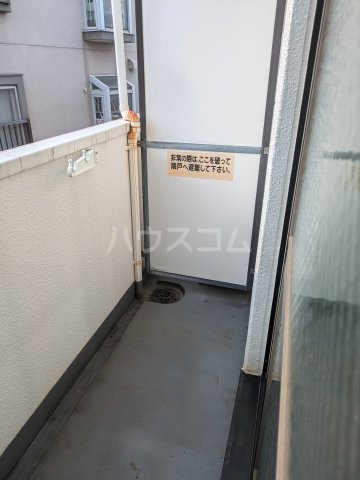 15/28 バルコニー