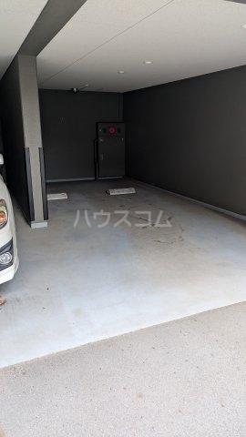 22/23 駐車場