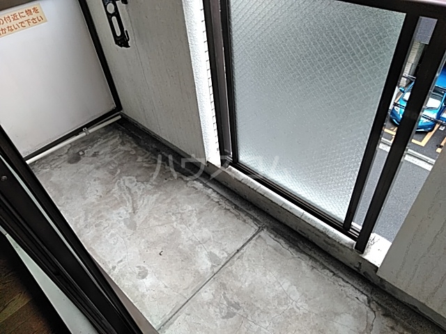 17/30 バルコニー