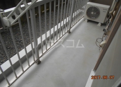 15/23 バルコニー