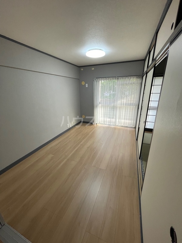 13/26 バルコニー