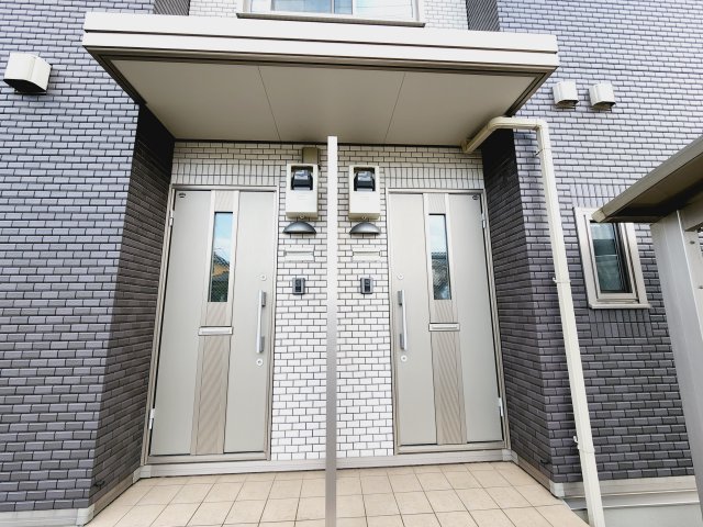 21/30 エントランス