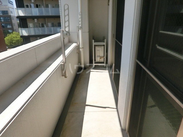 13/25 バルコニー