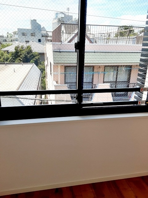 21/30 バルコニー