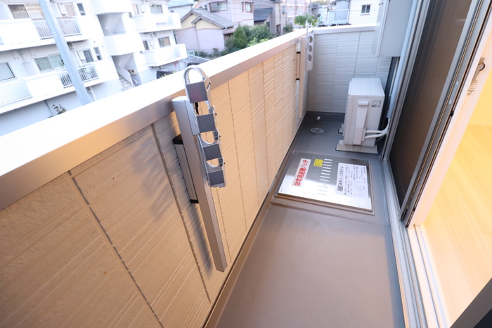 15/22 バルコニー