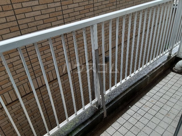 16/25 バルコニー