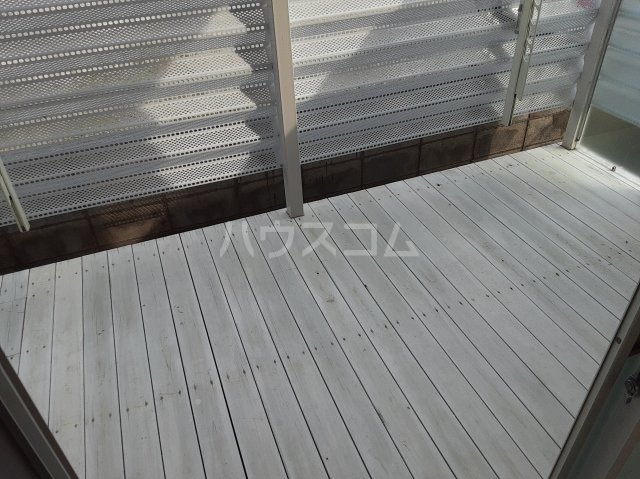 13/27 バルコニー