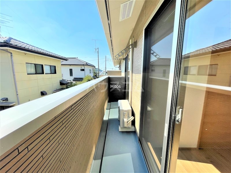 13/19 バルコニー