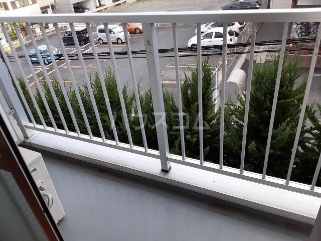 23/30 バルコニー