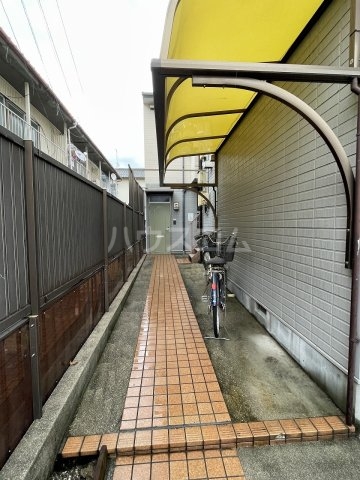 17/18 エントランス