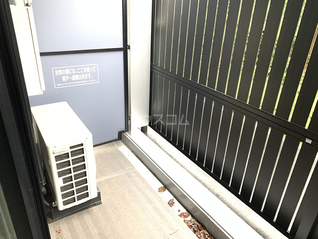 21/30 バルコニー