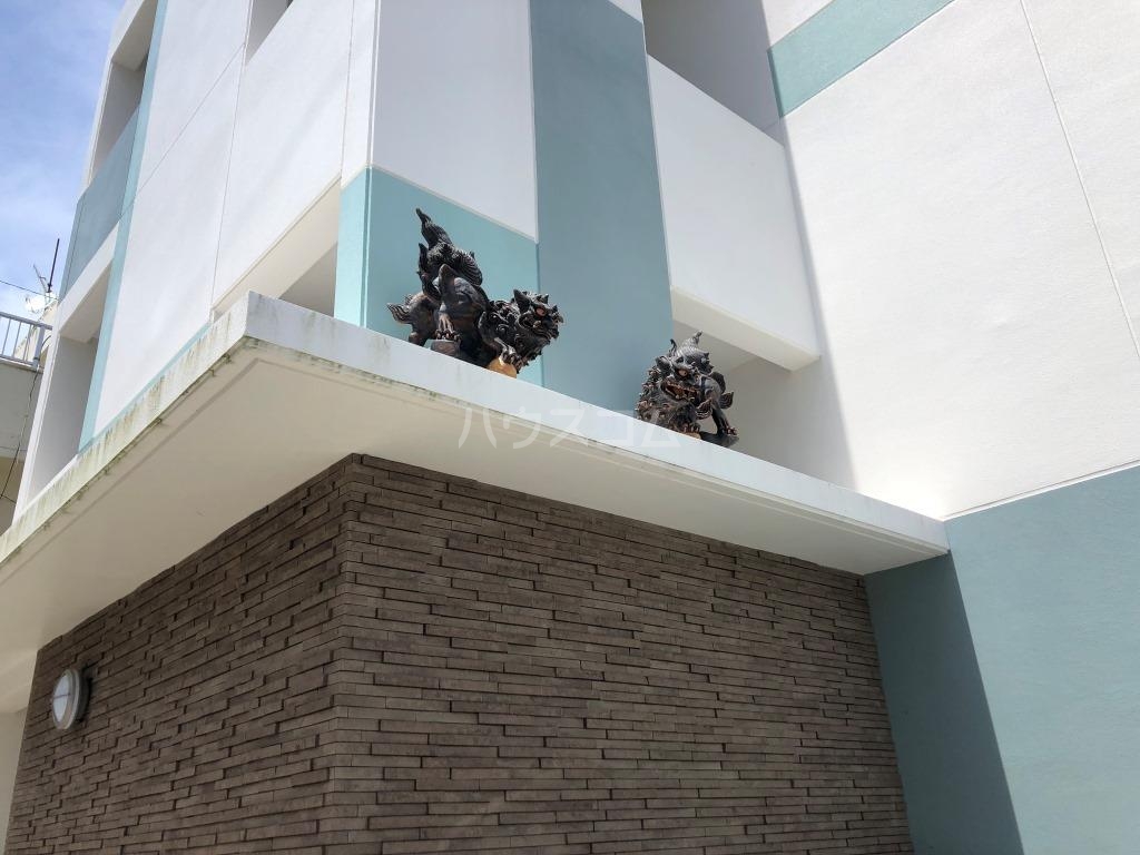 2/4 エントランス