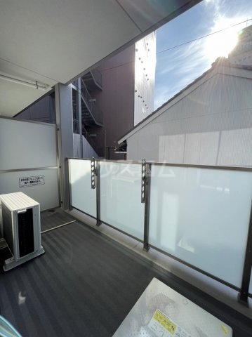 13/23 バルコニー