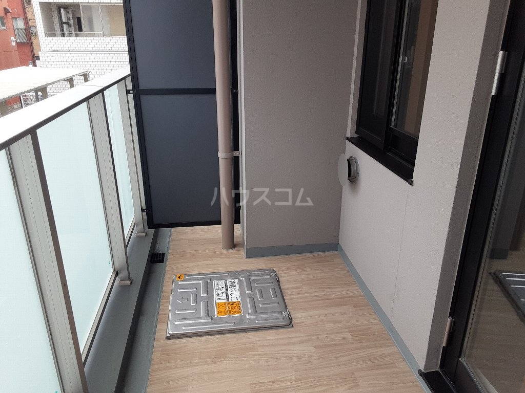 14/26 バルコニー