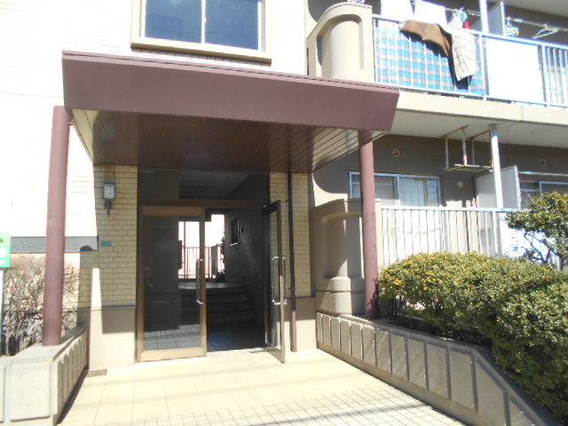 20/25 エントランス