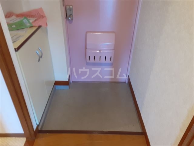 13/30 玄関