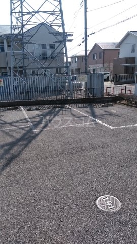 22/30 駐車場