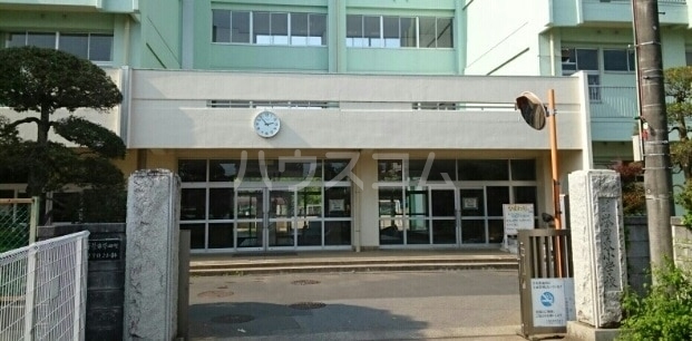 16/26 エントランス