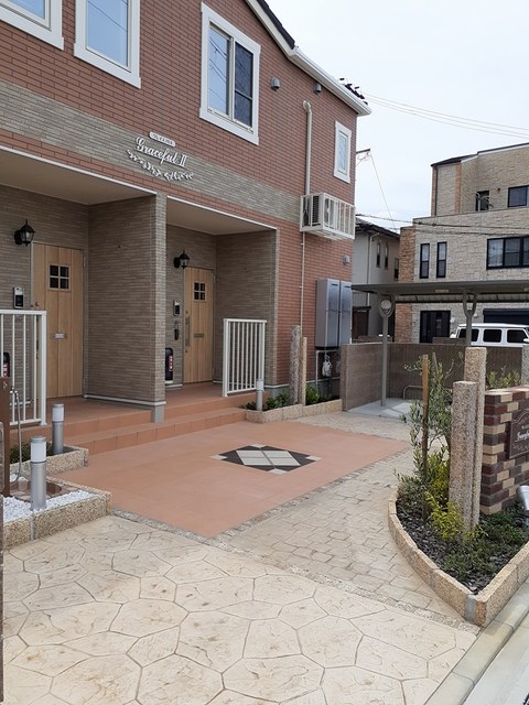 13/20 エントランス