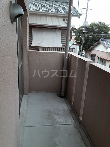 14/27 バルコニー