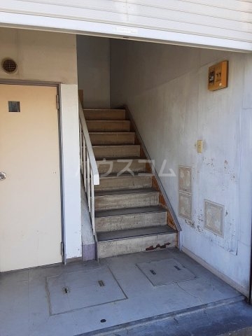 21/21 エントランス