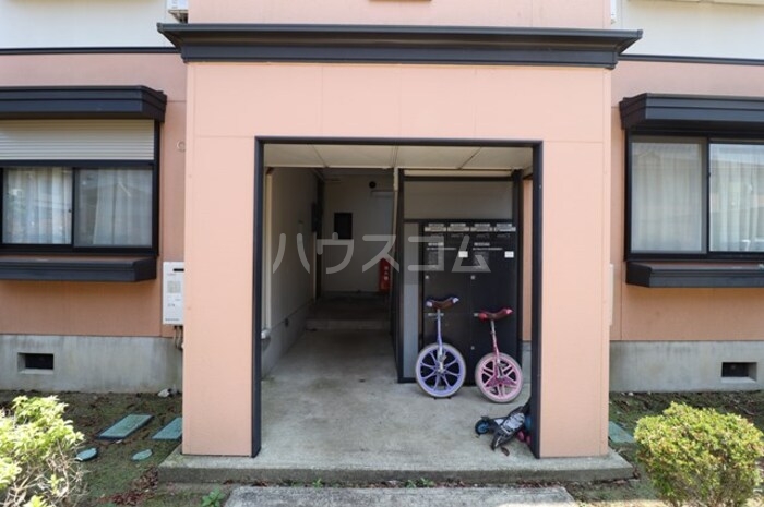 18/20 エントランス