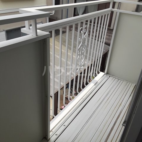 21/30 バルコニー