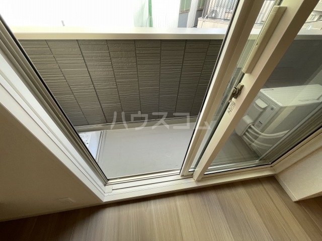 17/28 バルコニー