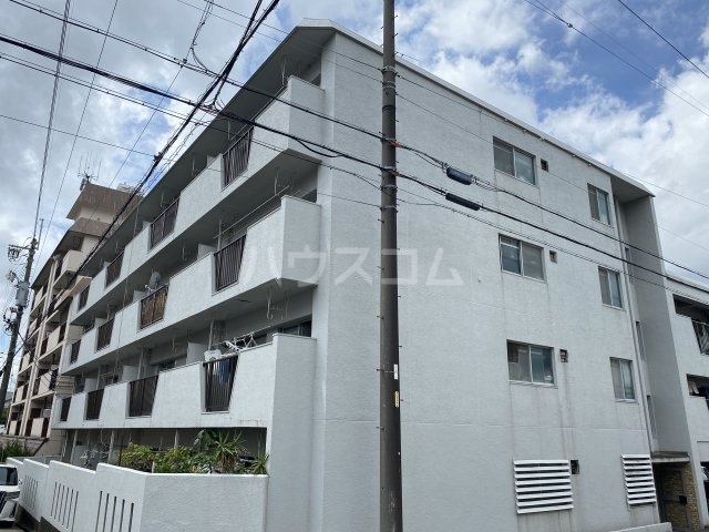 2/30 外観